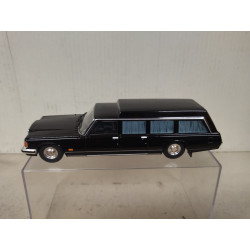 ZIL-41042 1978 KREMLIN AMBULANCE BLACK 1:43 DeAGOSTINI IXO OPEN BLISTER