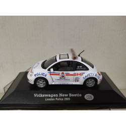 VOLKSWAGEN NEW BEETLE 2003 LONDON POLICE CANADA 1:43 FABBRI BLISTER OPEN