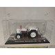 DAVID BROWN 880 SELECTAMATIC 1969 WHITE TRACTOR/FARMER 1:32 UH ATLAS
