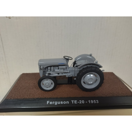 FERGUSON TE-20 1953 GREY TRACTOR/FARMER 1:32 UH ATLAS