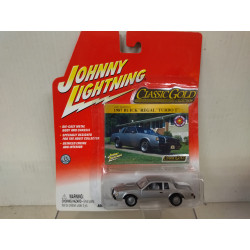BUICK REGAL T-TYPE 1987 SILVER CLASSIC GOLD 1:64 JOHNNY LIGHTNING