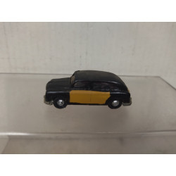 SEAT 1400 FURGONETA TAXI BARCELONA REPINTADO 1:87 H0 EKO SUCIO/DIRTY