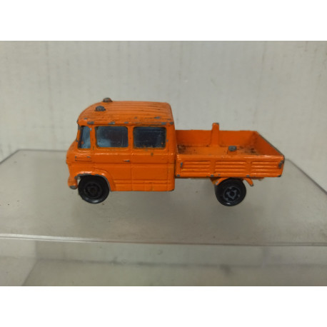 MERCEDES-BENZ TRAX PUBLICS ORANGE 1:76/apx 1:64 MAJORETTE 233 NO BOX