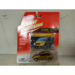 CHRYSLER PT CRUISER 2001 CLASSIC GOLD 1:64 JOHNNY LIGHTNING
