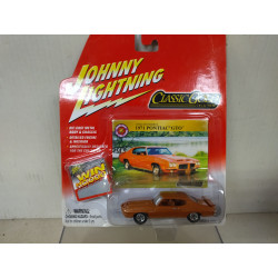 PONTIAC GTO 1971 ORANGE CLASSIC GOLD 1:64 JOHNNY LIGHTNING