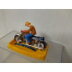 MOTO GUZZI + PILOTO apx 1:64 GUISVAL