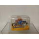 MOTO GUZZI + PILOTO apx 1:64 GUISVAL