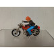 KAWASAKI + PILOTO MOTO/BIKE apx 1:64 GUISVAL