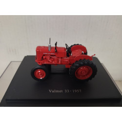 VALMET 33 DIESEL 1957 RED TRACTOR/FARMER 1:43 UH HACHETTE