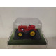 MAP DR3 1948 RED TRACTOR/FARMER 1:43 UH HACHETTE