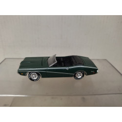 MERCURY COUGAR 1969 CONVERTIBLE GREEN 1:64 JOHNNY LIGHTNING NO BOX