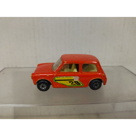 RACING MINI RED n29 SUPERFAST 29 1:53/apx 1:64 MATCHBOX NO BOX
