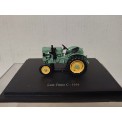 LESA TITANO C 1954 GREEN TRACTOR/FARMER 1:43 UH HACHETTE