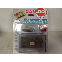 PANZER III + DIORAMA GERMANY WW 2 1:144 DRAGON CAN.DO BOX