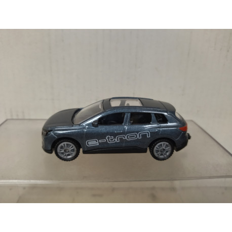 NISSAN Q4 E-TRON GREY 1:55/apx 1:64 SIKU 1567