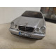 MERCEDES-BENZ W210 E320 1:18 CHRONO DESGUACE/SCRAPPING ROTO/BROKEN