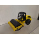 APISONADORA/ROAD ROLLER/COMPACTOR apx 1:64 SIKU 895