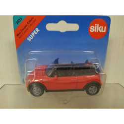 MINI COOPER CABRIO RED 1:55/apx 1:64 SIKU 1005
