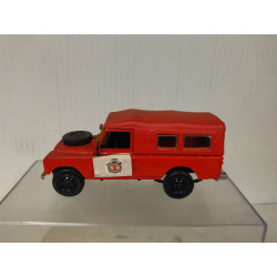 LAND ROVER 109 -III 1975 BOMBEROS BCN 1:43 DelPRADO NO BOX SUCIO/REPINTADO