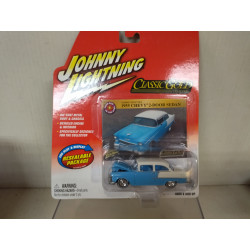CHEVROLET 1955 2-DOOR SEDAN BLUE/WHITE CLASSIC GOLD 1:64 JOHNNY LIGHTNING