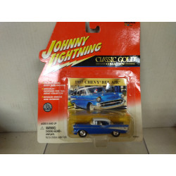 CHEVROLET 1957 BLUE/WHITE CLASSIC GOLD 1:64 JOHNNY LIGHTNING