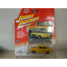 CHEVROLET 1955 2-DOOR SEDAN YELLOW CLASSIC GOLD 1:64 JOHNNY LIGHTNING
