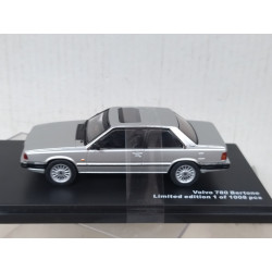 VOLVO 780 BERTONE 1987 SILVER 1:43 TRIPLE9