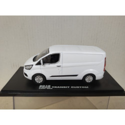 FORD TRANSIT 2018 CUSTOM WHITE 1:43 GREENLIGHT