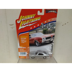 OLDSMOBILE CUTLASS 1969 442 SILVER MUSCLE CARS 1:64 JOHNNY LIGHTNING