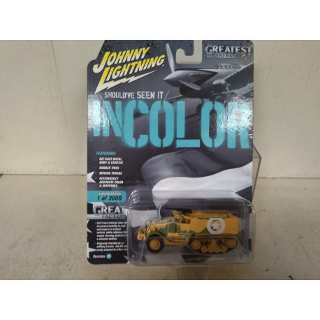 M2 HALF-TRACK IN COLOR WW 2 1:64 JOHNNY LIGHTNING