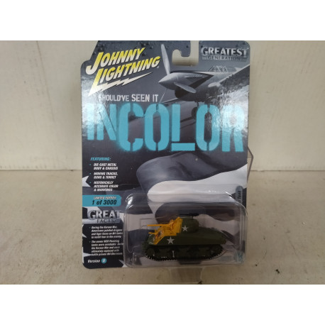 M4 A3 SHERMAN TANK IN COLOR WW 2 1:87/apx 1:64 JOHNNY LIGHTNING