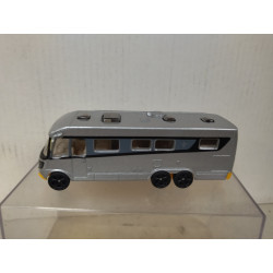 AUTOCARAVANA CAMPER NIESMANN + BISCHOFF ARTO MOBILE HOME 1:87/apx 1:64 SIKU 1671