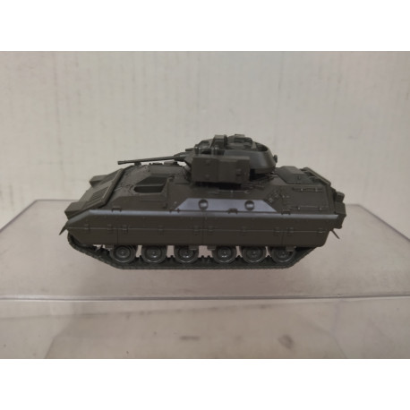 M2 BRADLEY MILITARY USA 1:87 H0 ROCO NO BOX