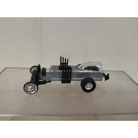 THE MUNSTERS DRAG-U-LA SILVER FRIGHTNING LIGHTNINGS 1:64 JOHNNY LIGHTNING NO BOX