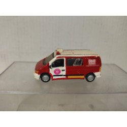 MERCEDES-BENZ VITO BOMBEROS BCN REPINTADO/DESGUACE 1:72 HONGWELL