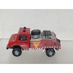 UNIMOG BOMBEROS 112 GENERALITAT REPINTADO/DESGUACE 1:72
