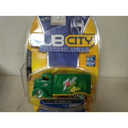 FORD COE 1947 7-UP GREEN DUB CITY 1:64 JADA