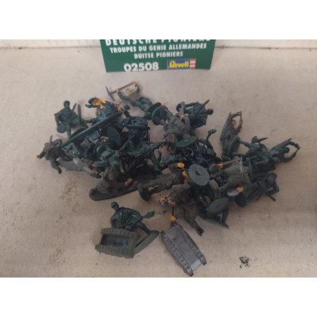 DEUTSCHE PIONIERE 1:72 REVELL 02508 NO BOX