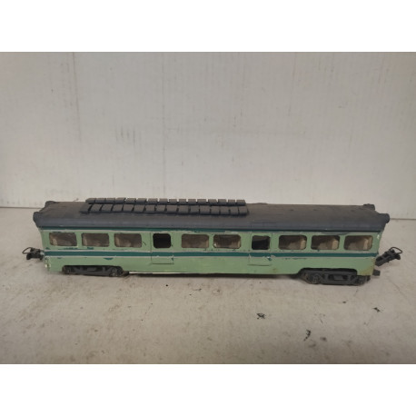 VAGON VERDE ARTESANAL DESGUACE 1:87 H0