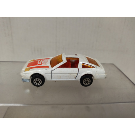 NISSAN 300 ZX TURBO WHITE (2) 1:62/apx 1:64 MAJORETTE 214 NO BOX