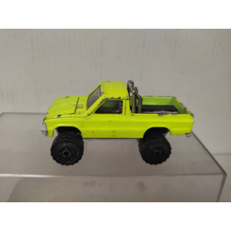 TOYOTA PICKUP (HILUX) 4X4 BIG LEMON/GREEN 1:56/apx 1:64 MAJORETTE 293 NO BOX