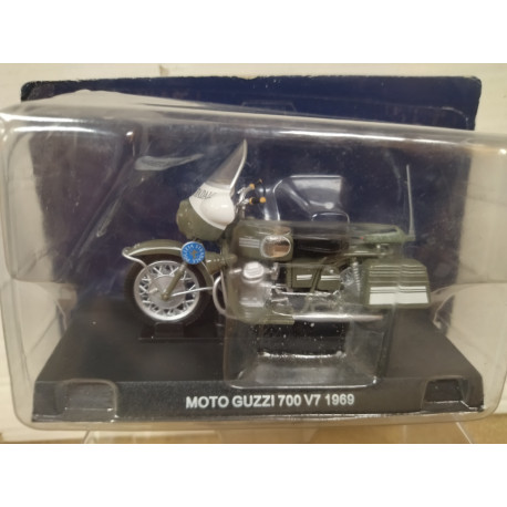 MOTO GUZZI 700 V7 1969 POLICIA STRADALE 1:24 DeAGOSTINI