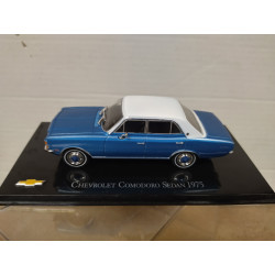 CHEVROLET COMODORO 1975 SEDAN BLUE/WHITE CHV 71 BRASIL 1:43 SALVAT IXO