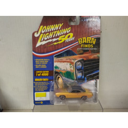 PLYMOUTH CUDA 1970 LEMON TWIST BARN FINDS 1:64 JOHNNY LIGHTNING