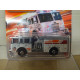 PIERCE ARROW XT FIRE ENGINE 1:64 MATCHBOX 104/125
