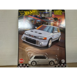 MAZDA 323 GTR WHITE BOULEVARD 106 1:64 HOT WHEELS PREMIUM