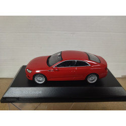AUDI A5 COUPE 2016 RED TANGO 1:43 DEALER SPARK
