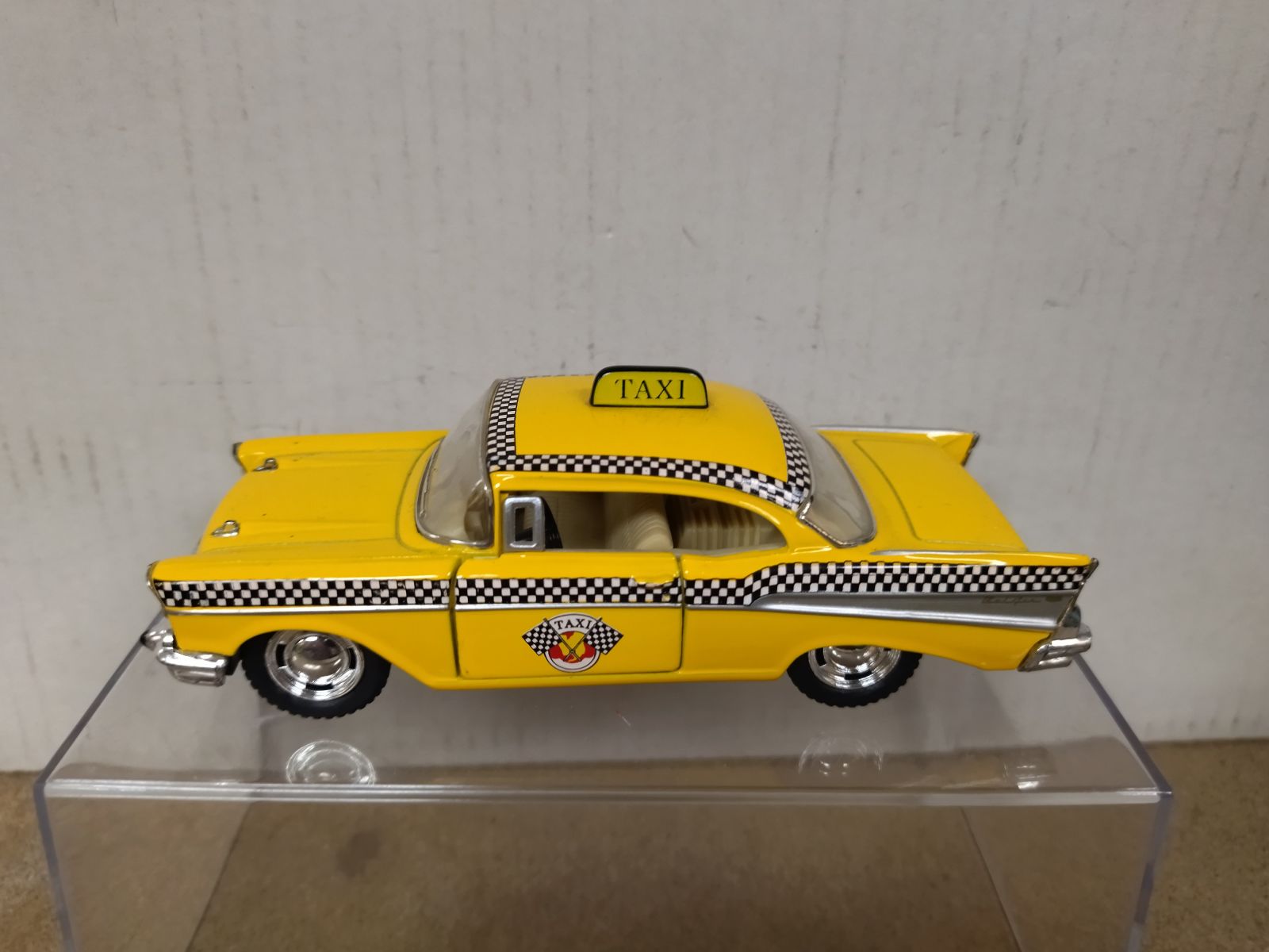 CHEVROLET BEL AIR 1957 TAXI USA 1:40 KINSMART NO BOX - BCN STOCK CARS