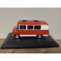 FSC ZSD NYSA M521 1968 TAXI POLONIA 1:43 ALTAYA IXO DEFECT/NO RETRO BOX NO ORIGINAL