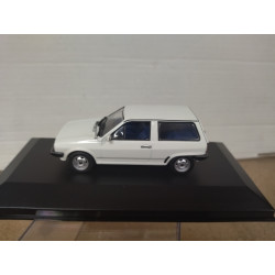 VOLKSWAGEN POLO 1982 NUESTROS QUERIDOS COCHES 1:43 ALTAYA IXO CAJA NO ORIGINAL